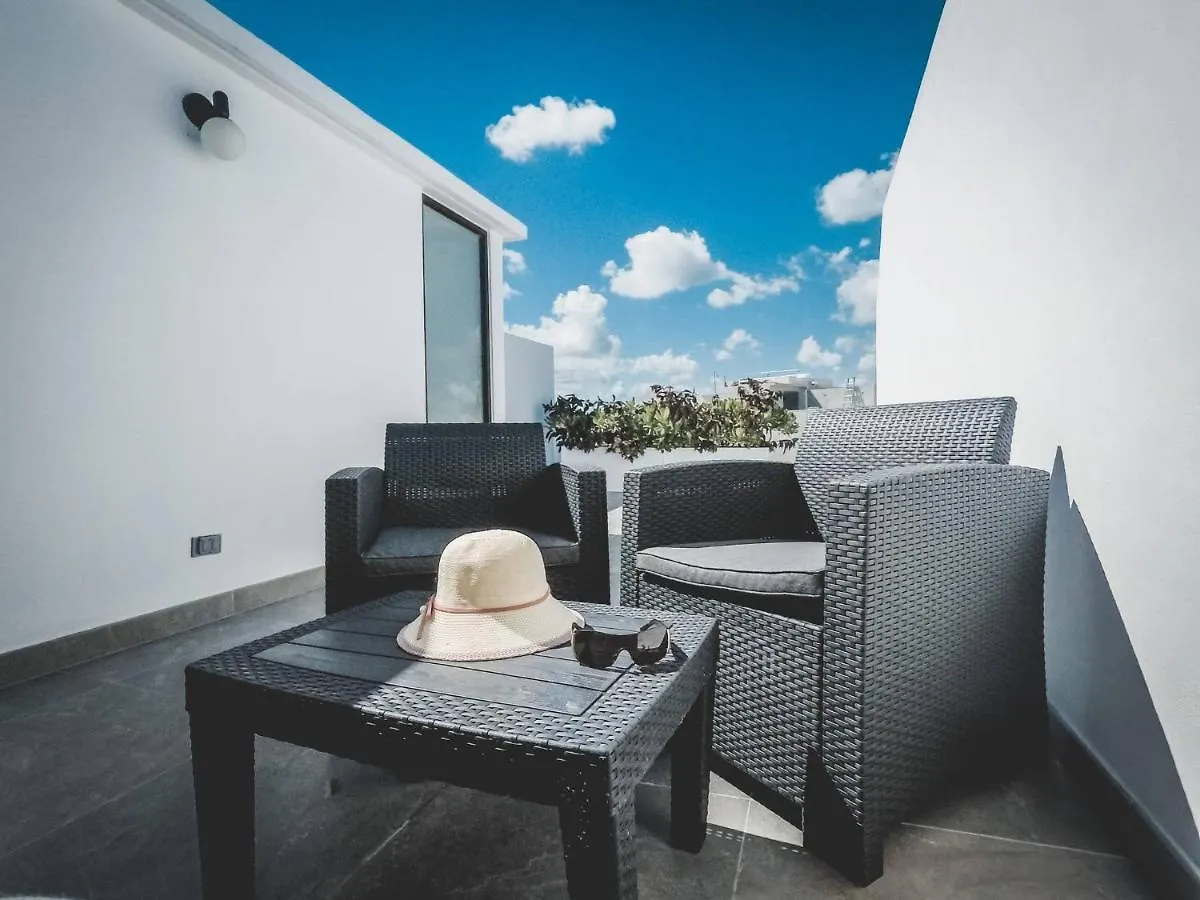 Brand New Two Br Penthouse With A Private Roof Patio! Totally Equipped. Tulum Holiday home