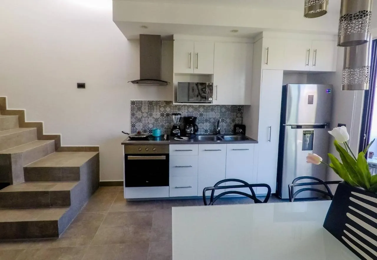 Brand New Two Br Penthouse With A Private Roof Patio! Totally Equipped. location